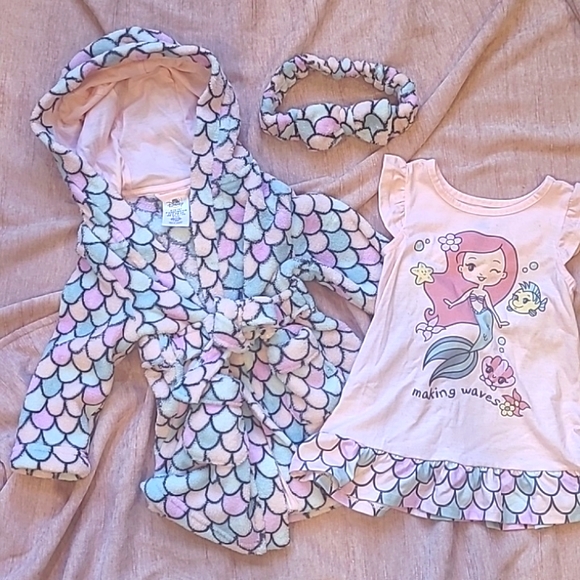 Disney Pajamas Disney The Little Mermaid Toddler Girl 2t 3 Pc Set